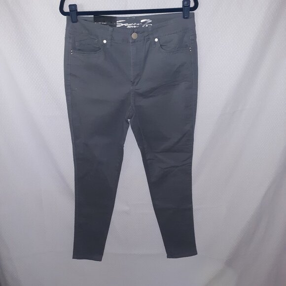 NWT Seven 7 High Rise Skinny Pants - Womans - Picture 1 of 15